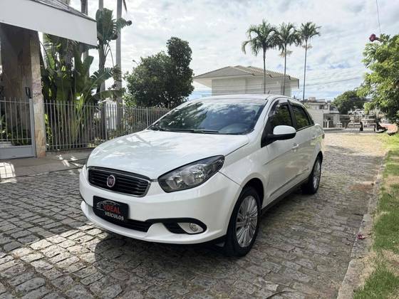 FIAT GRAND SIENA 1.6 MPI ESSENCE 16V FLEX 4P MANUAL